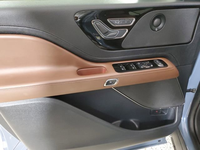 Used 2025 Lincoln Aviator Reserve w/ Illumination Package AWD/4WD image 19