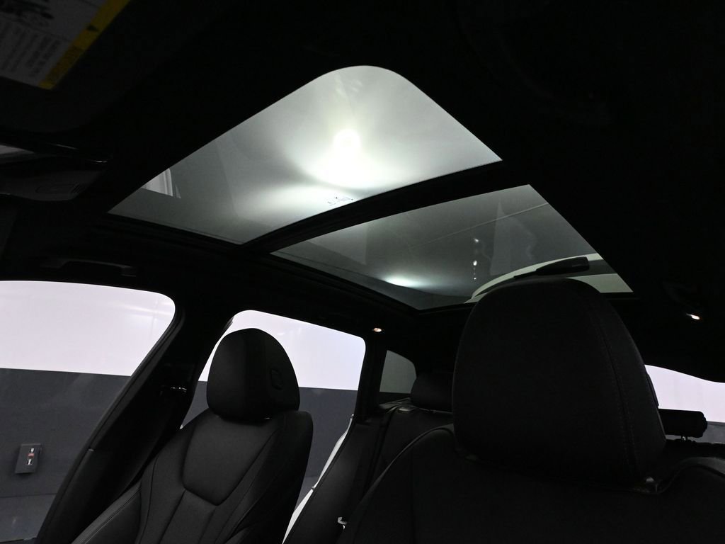 Used 2023 BMW X3 xDrive30i image 37