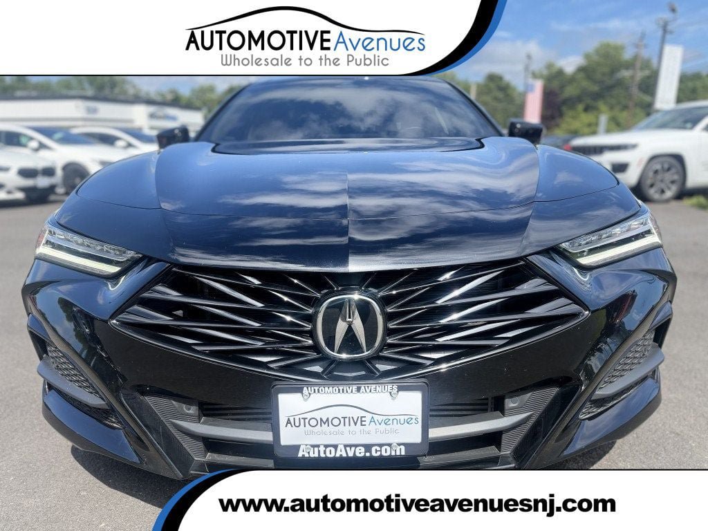 Used 2025 Acura TLX w/ Technology Package FWD image 1