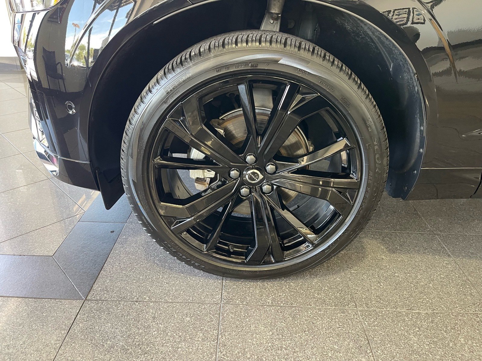 Used 2025 Volvo XC60 B5 Ultra w/ Climate Package AWD/4WD image 20
