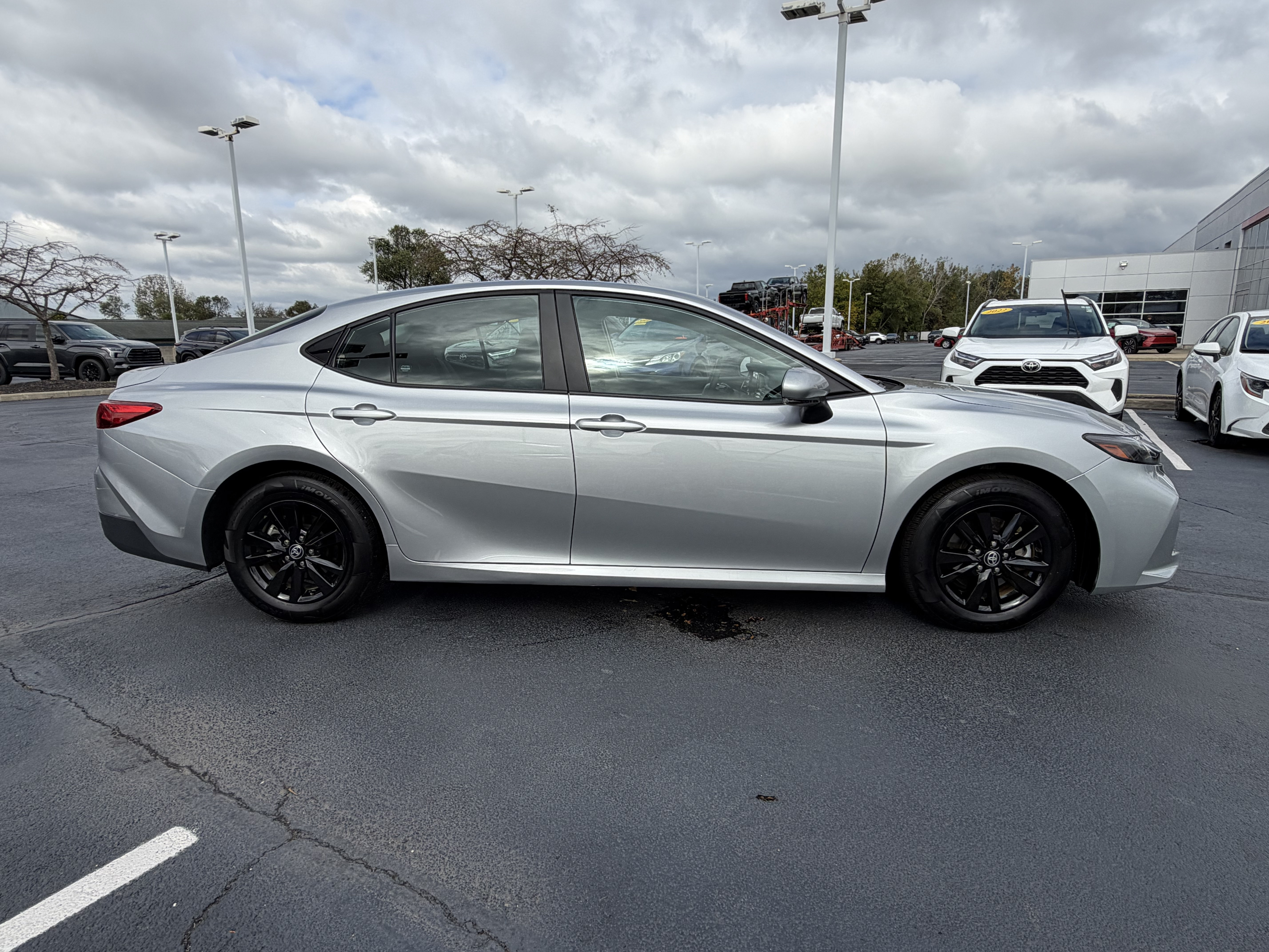 Certified 2025 Toyota Camry LE FWD image 9