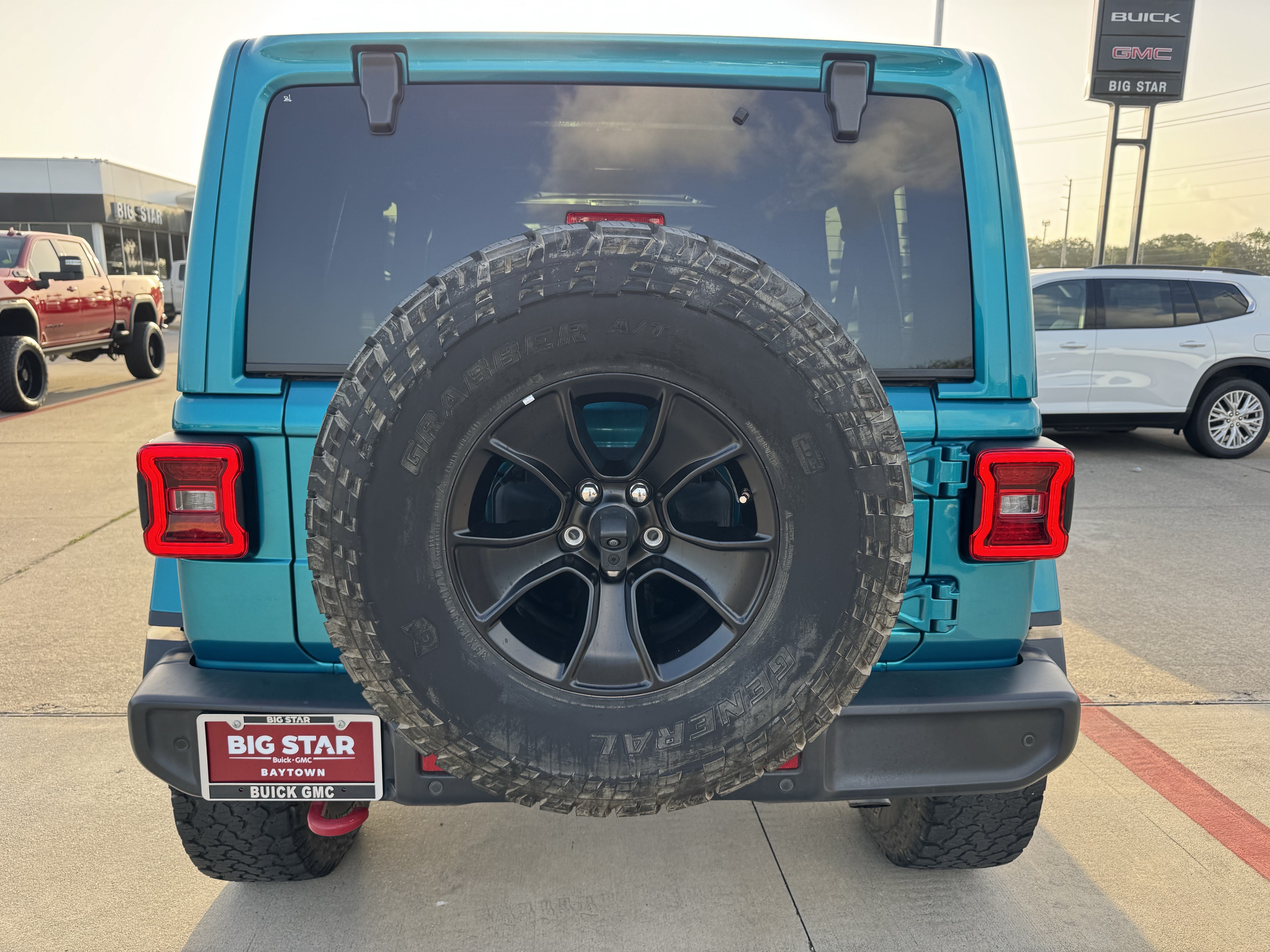 Used 2020 Jeep Wrangler Unlimited Rubicon AWD/4WD image 7