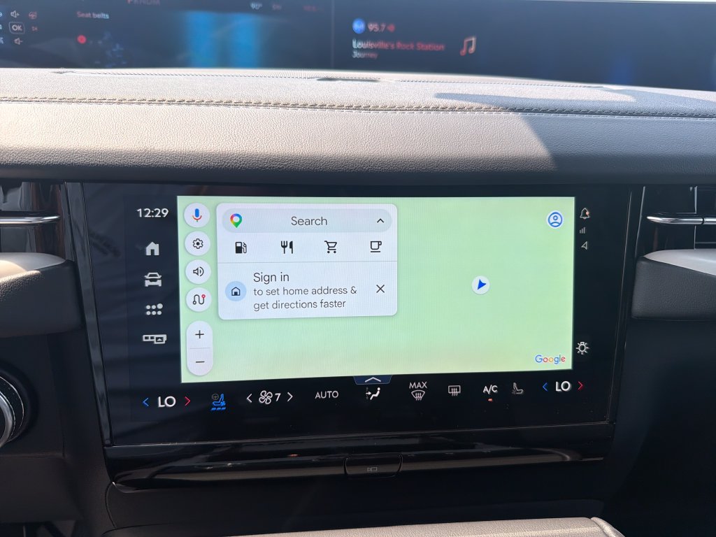 New 2027 Lincoln Navigator Reserve w/ Jet Appearance Package AWD/4WD image 23