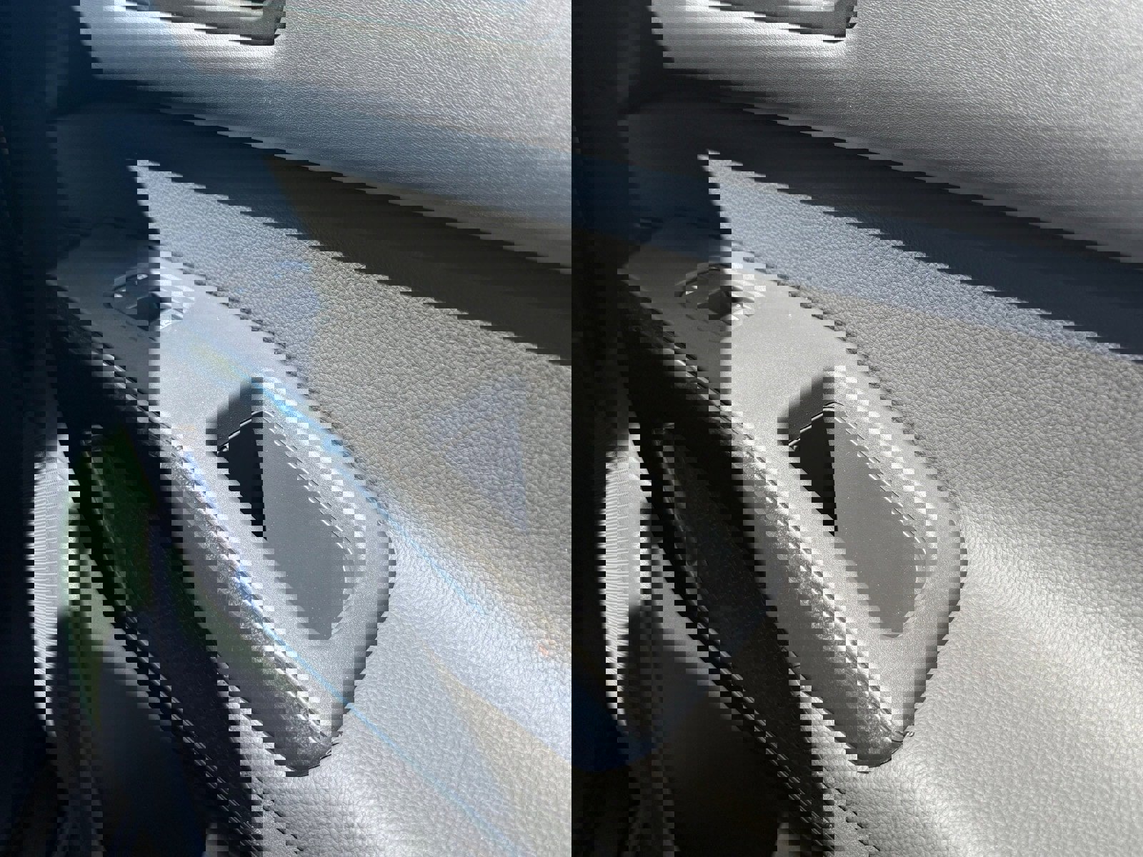 New 2025 Nissan Pathfinder SV w/ Cargo Package image 15