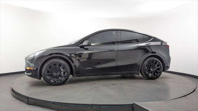 Used 2023 Tesla Model Y Long Range image 3