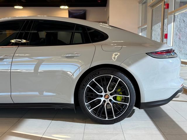 Used 2021 Porsche Panamera 4S w/ Premium Package image 8