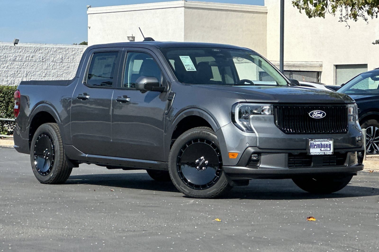 New 2026 Ford Maverick Lobo AWD/4WD image 2