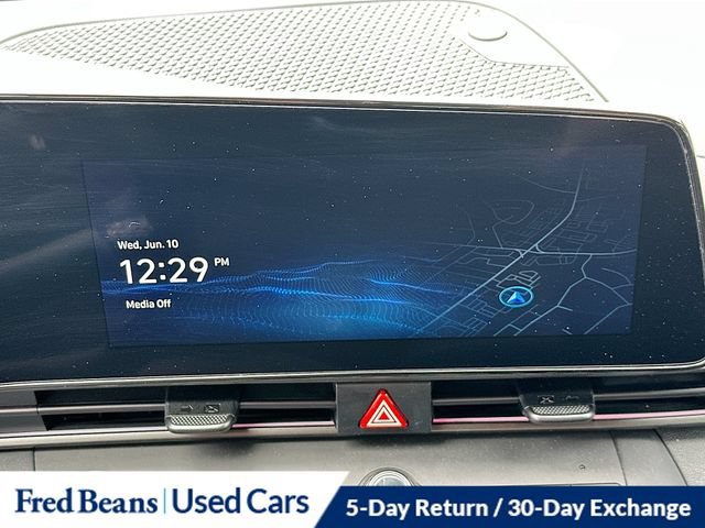 Used 2025 Hyundai Elantra SEL FWD image 20