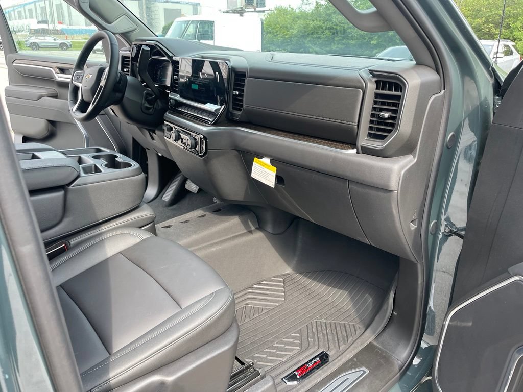 Used 2026 Chevrolet Silverado 1500 LT AWD/4WD image 19