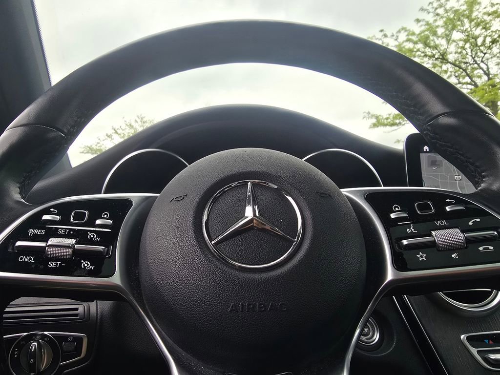 Certified 2020 Mercedes-Benz GLC 300 4MATIC image 28