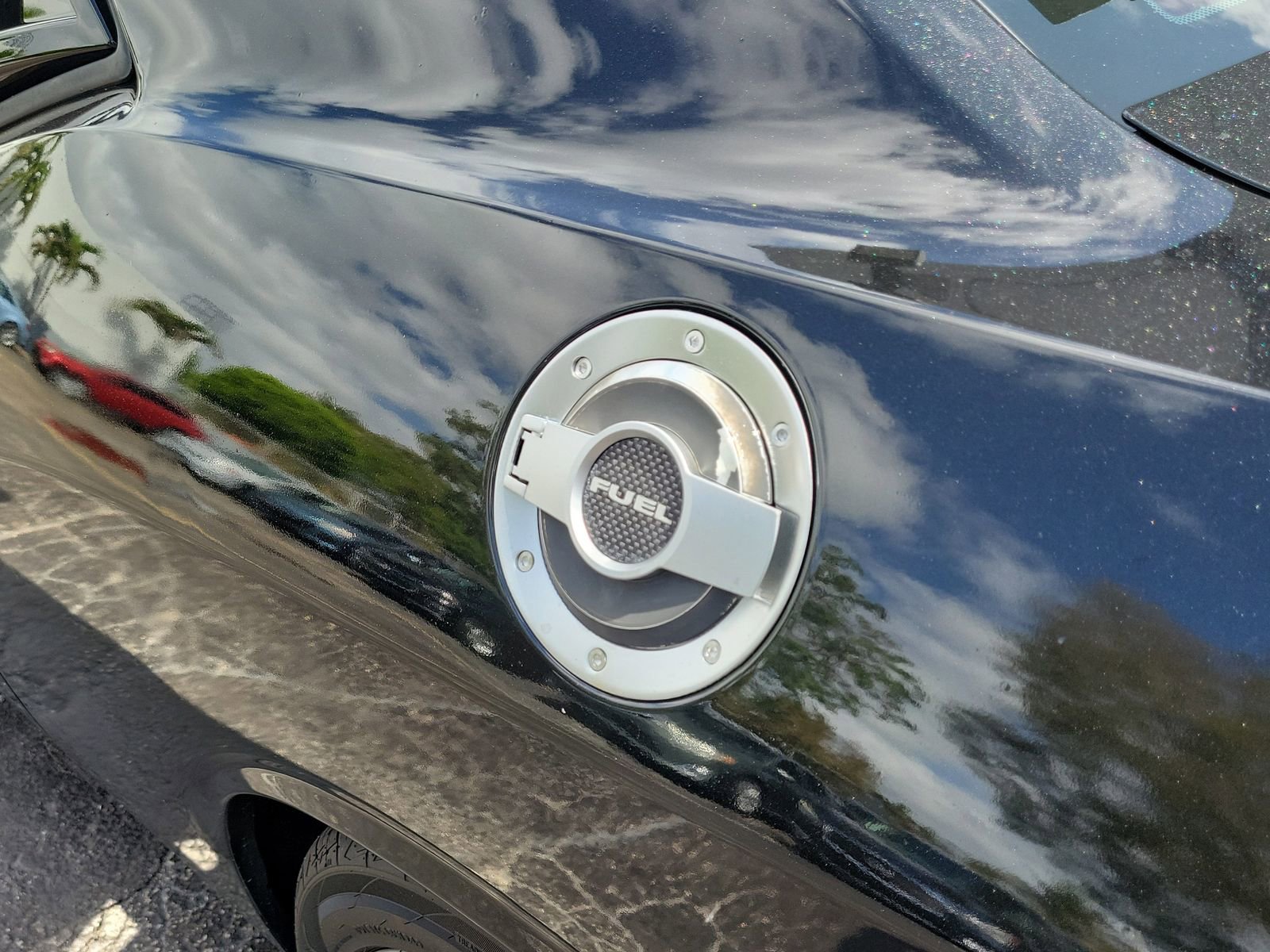 Used 2009 Dodge Challenger SRT8 RWD image 8