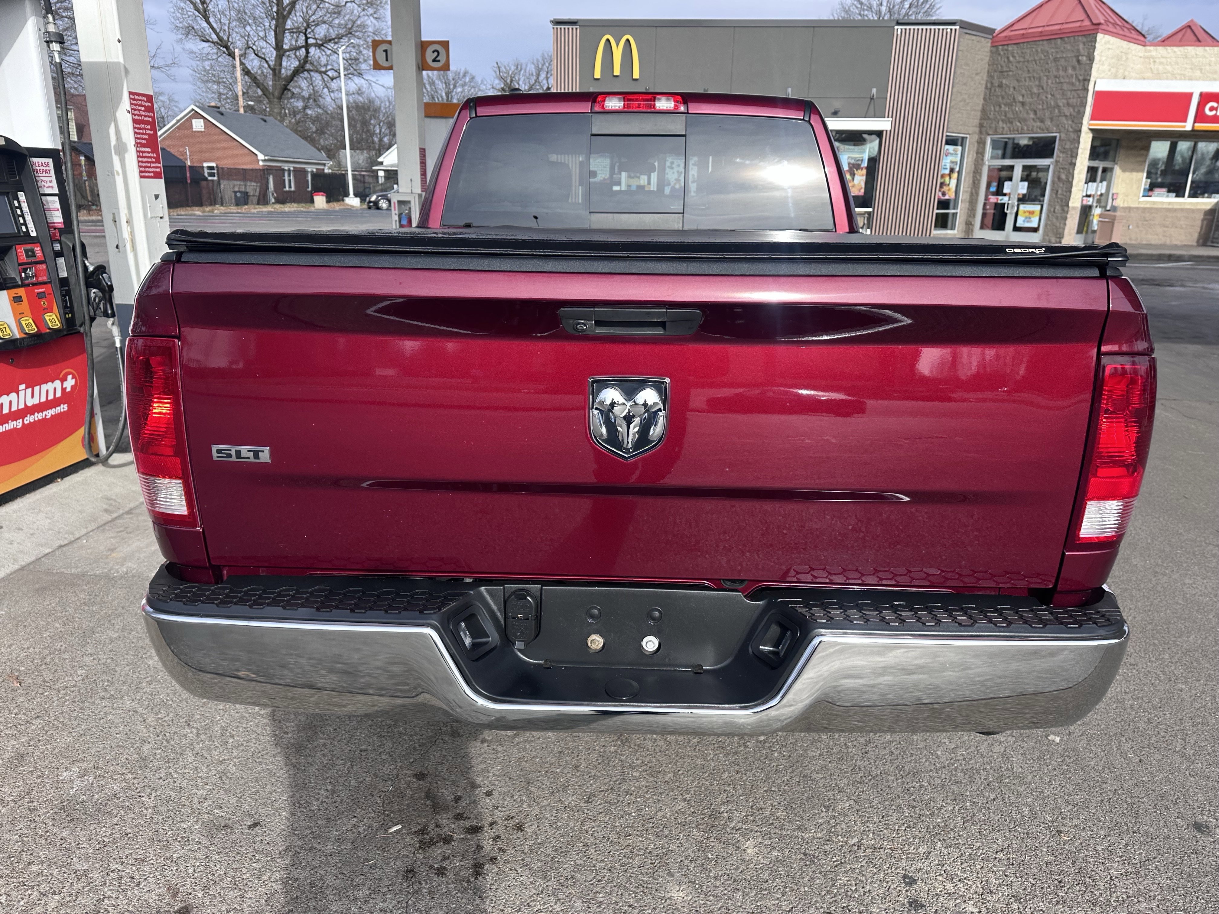 Used 2019 RAM 1500 Classic SLT image 7