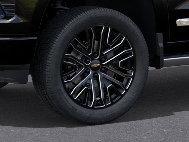 New 2026 Chevrolet Silverado 1500 High Country w/ Technology Package AWD/4WD image 11