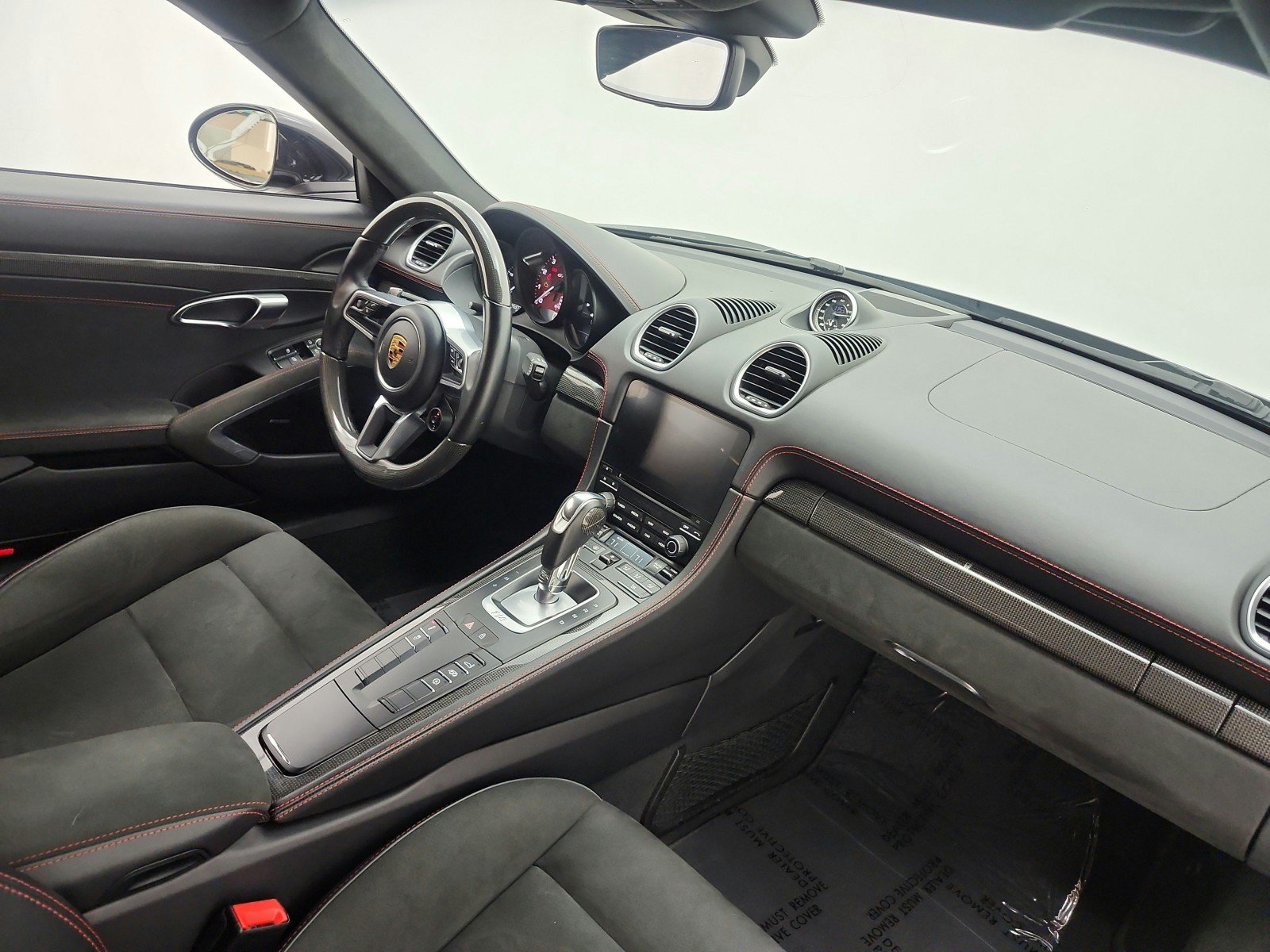 Used 2021 Porsche 718 Cayman GTS RWD image 17