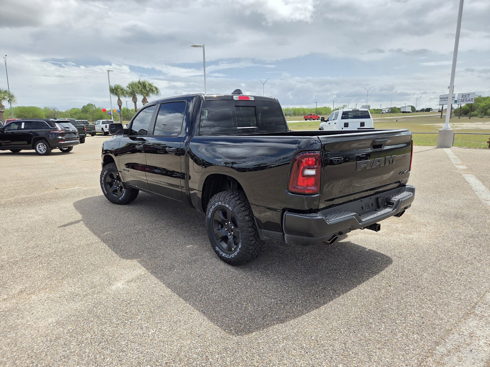 New 2026 RAM 1500 Warlock AWD/4WD image 5