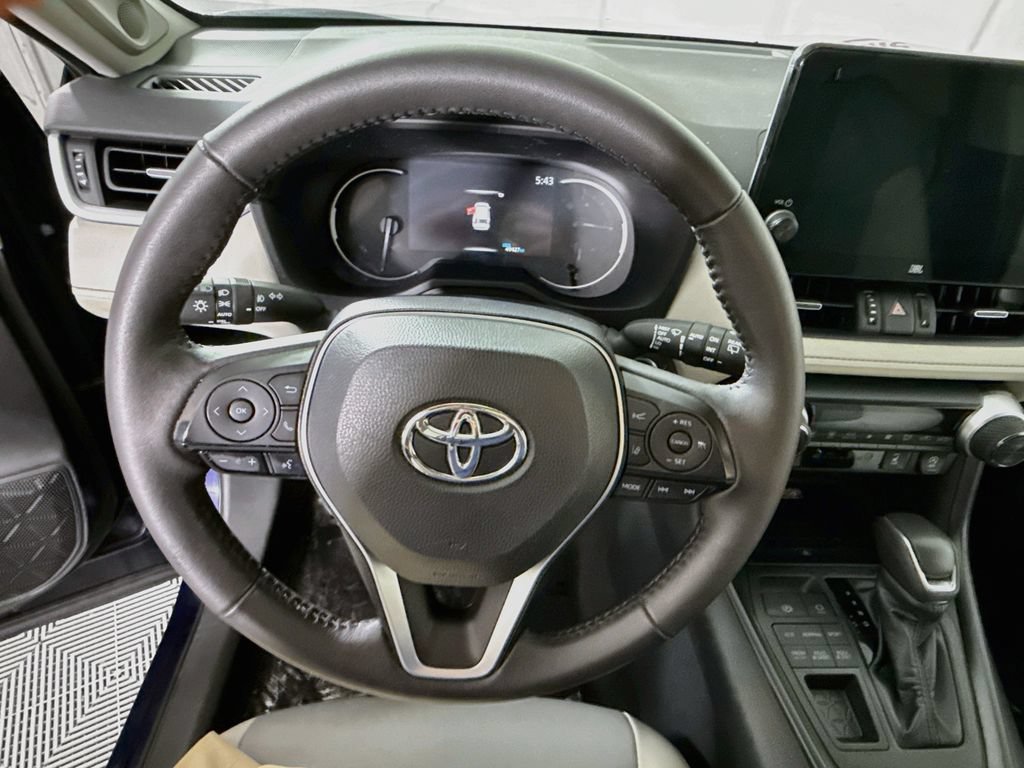 Certified 2023 Toyota RAV4 XLE Premium AWD/4WD image 22