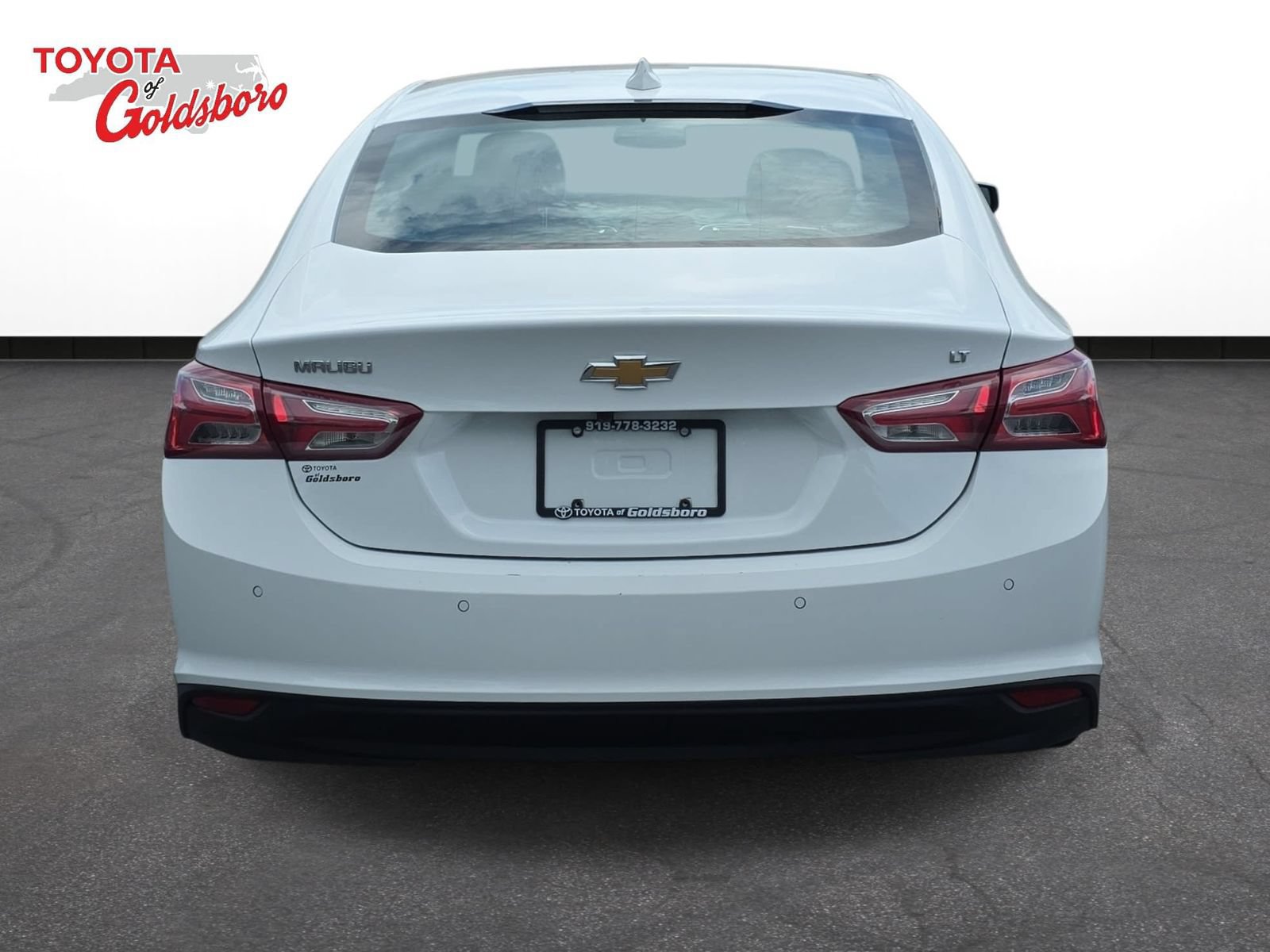 Used 2024 Chevrolet Malibu LT FWD image 6