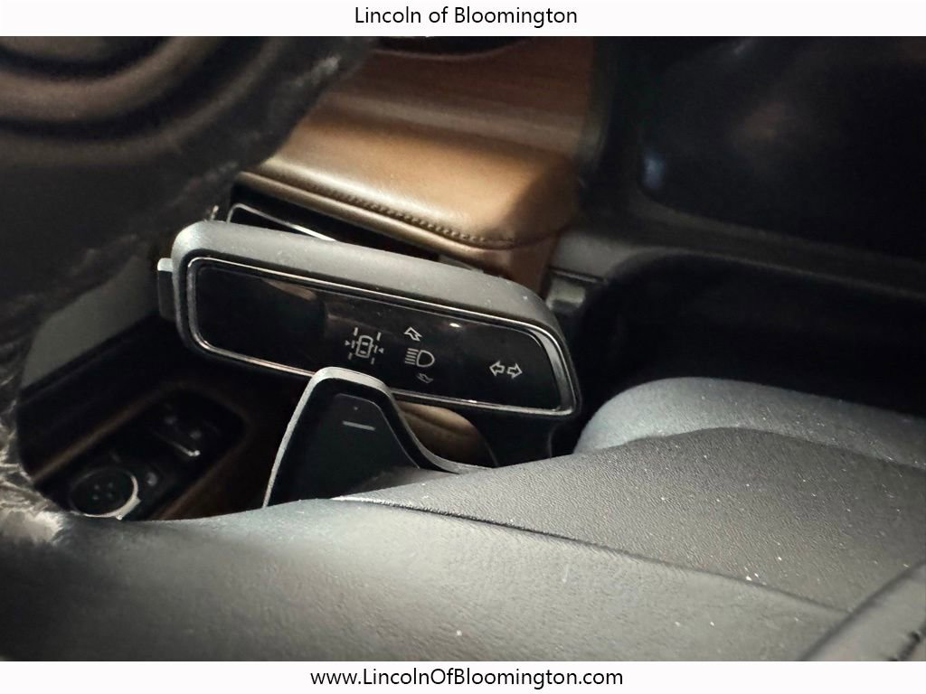 Used 2021 Lincoln Aviator Reserve w/ Equipment Group 202A AWD/4WD image 46
