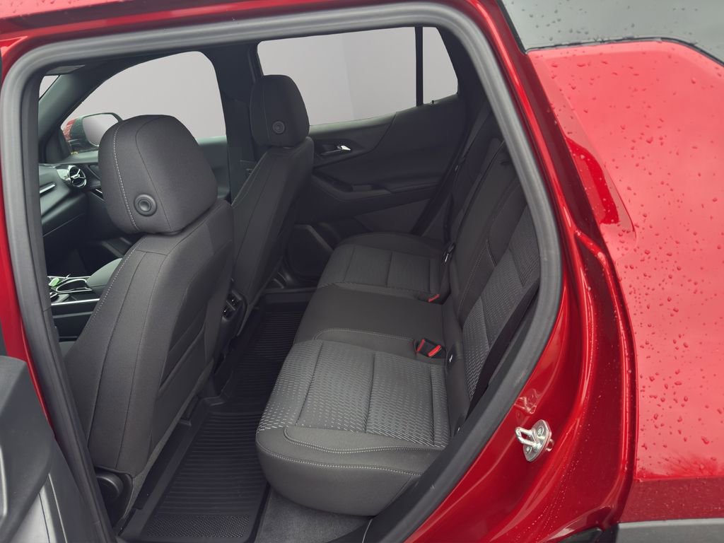 New 2026 Chevrolet Equinox LT image 9