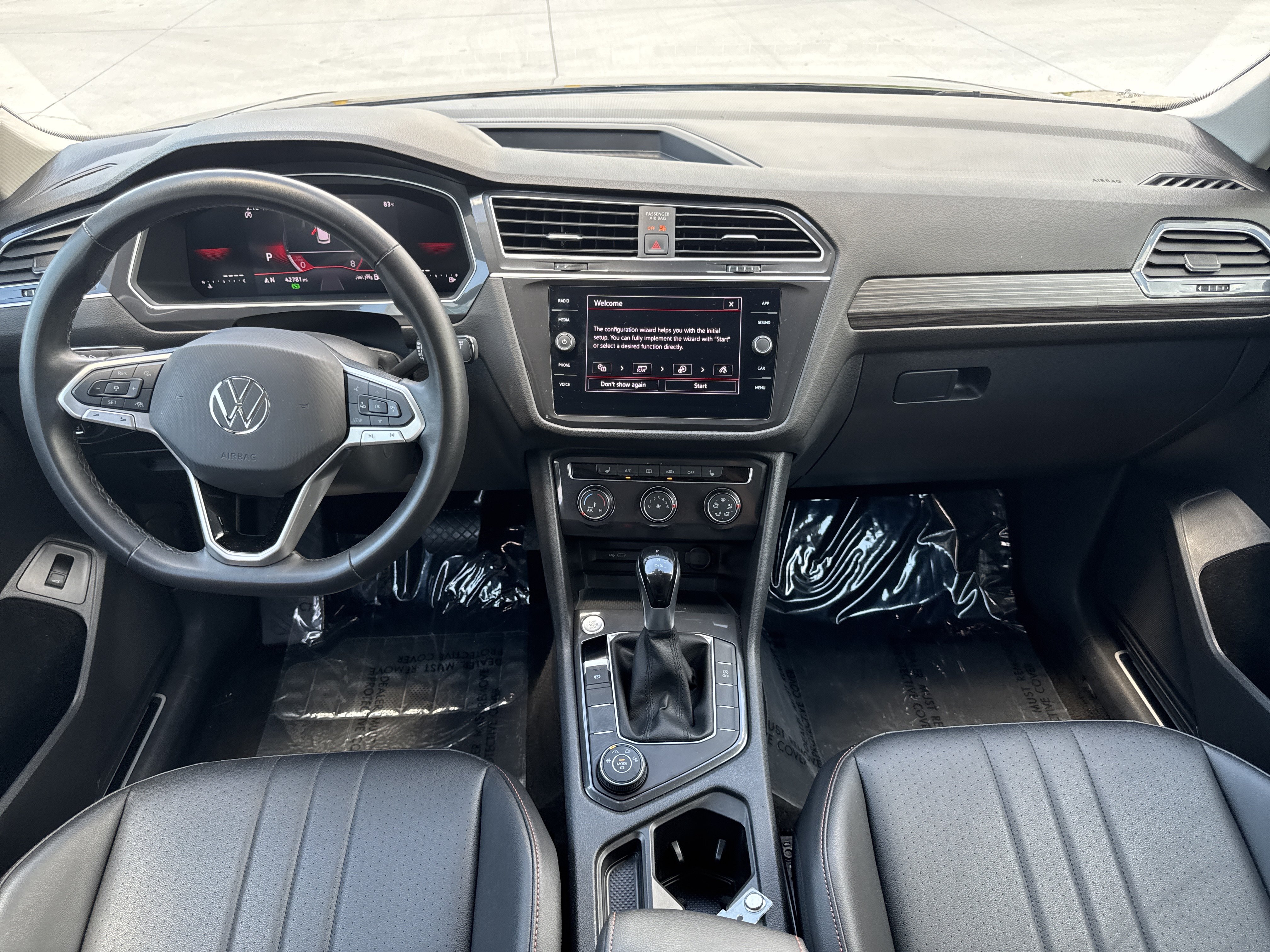 Certified 2024 Volkswagen Tiguan Wolfsburg Edition AWD/4WD image 15