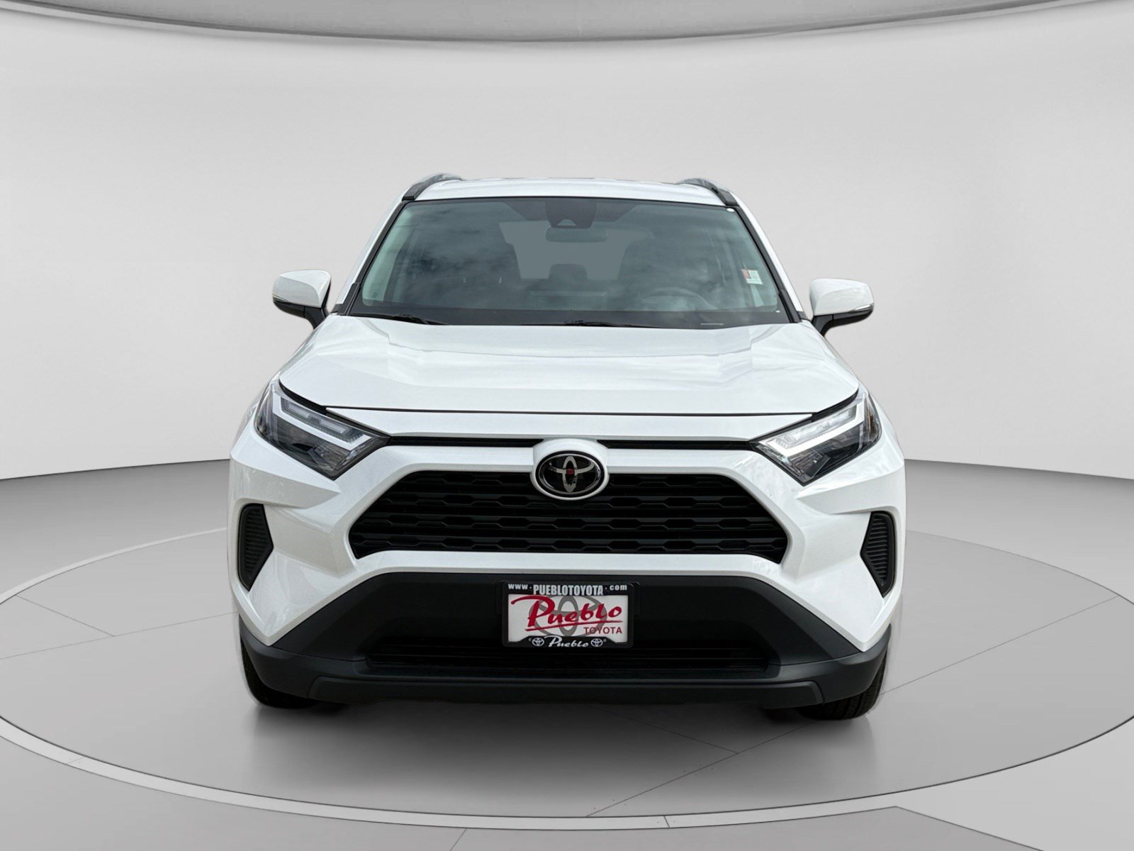Used 2025 Toyota RAV4 XLE AWD/4WD image 8
