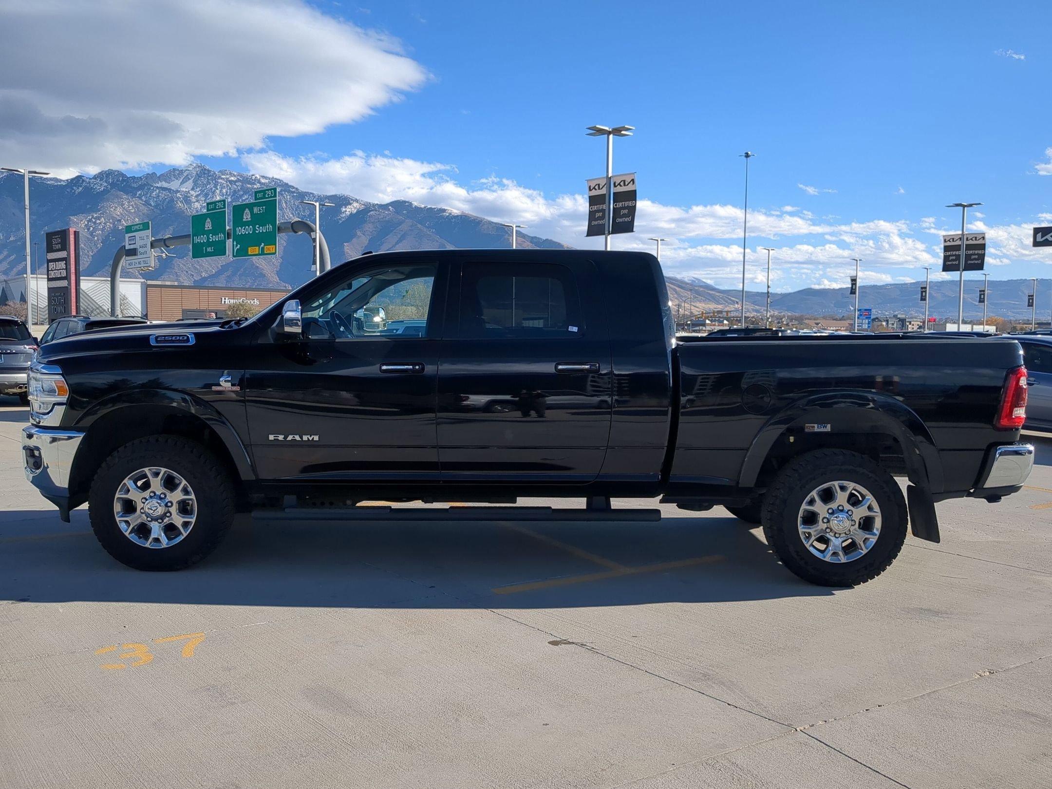 Used 2021 RAM 2500 Laramie image 3