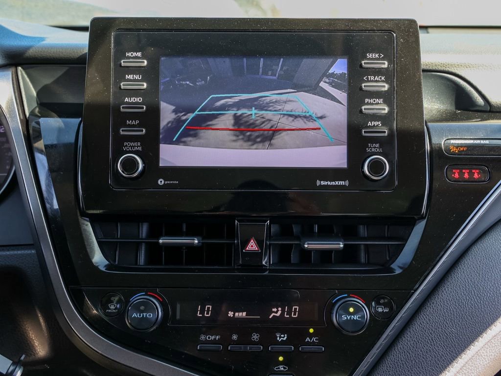 Used 2023 Toyota Camry SE image 29