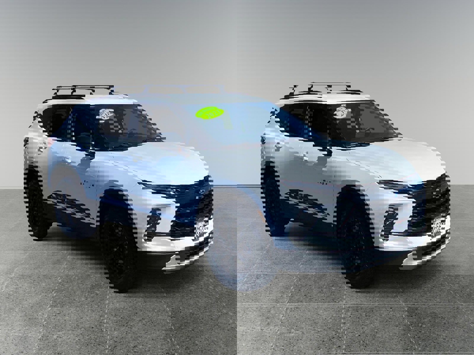 Used 2023 Chevrolet Blazer LT w/ Midnight/Sport Edition image 7