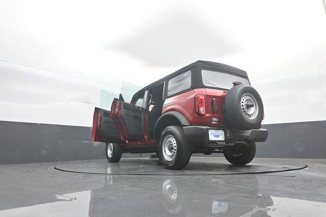 New 2026 Ford Bronco 4-Door AWD/4WD image 40