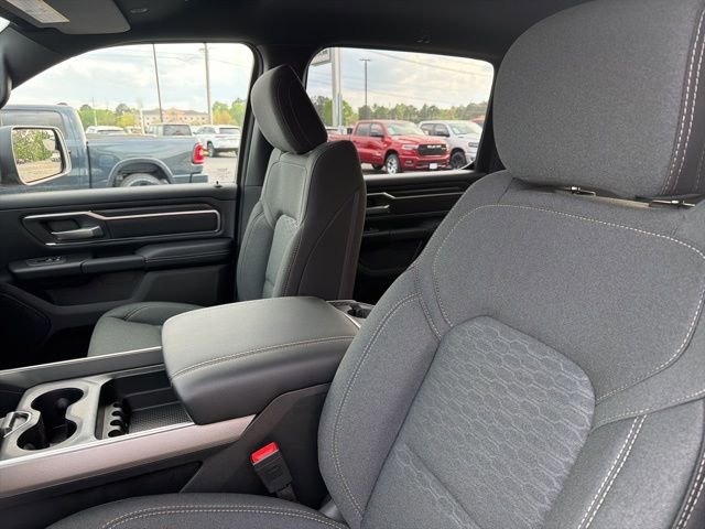 New 2026 RAM 1500 4x4 Crew Cab image 9