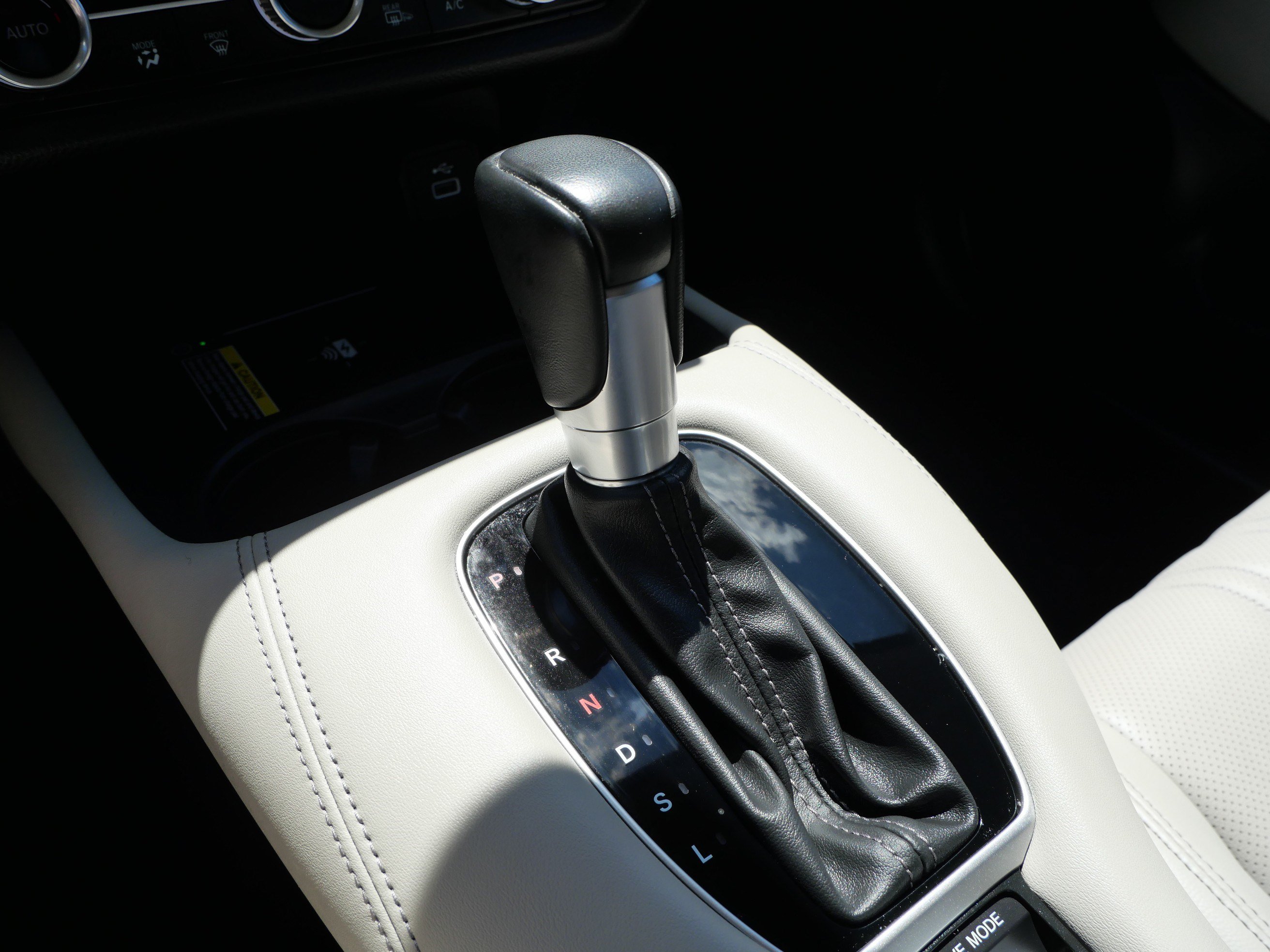 Used 2024 Honda HR-V EX-L image 24
