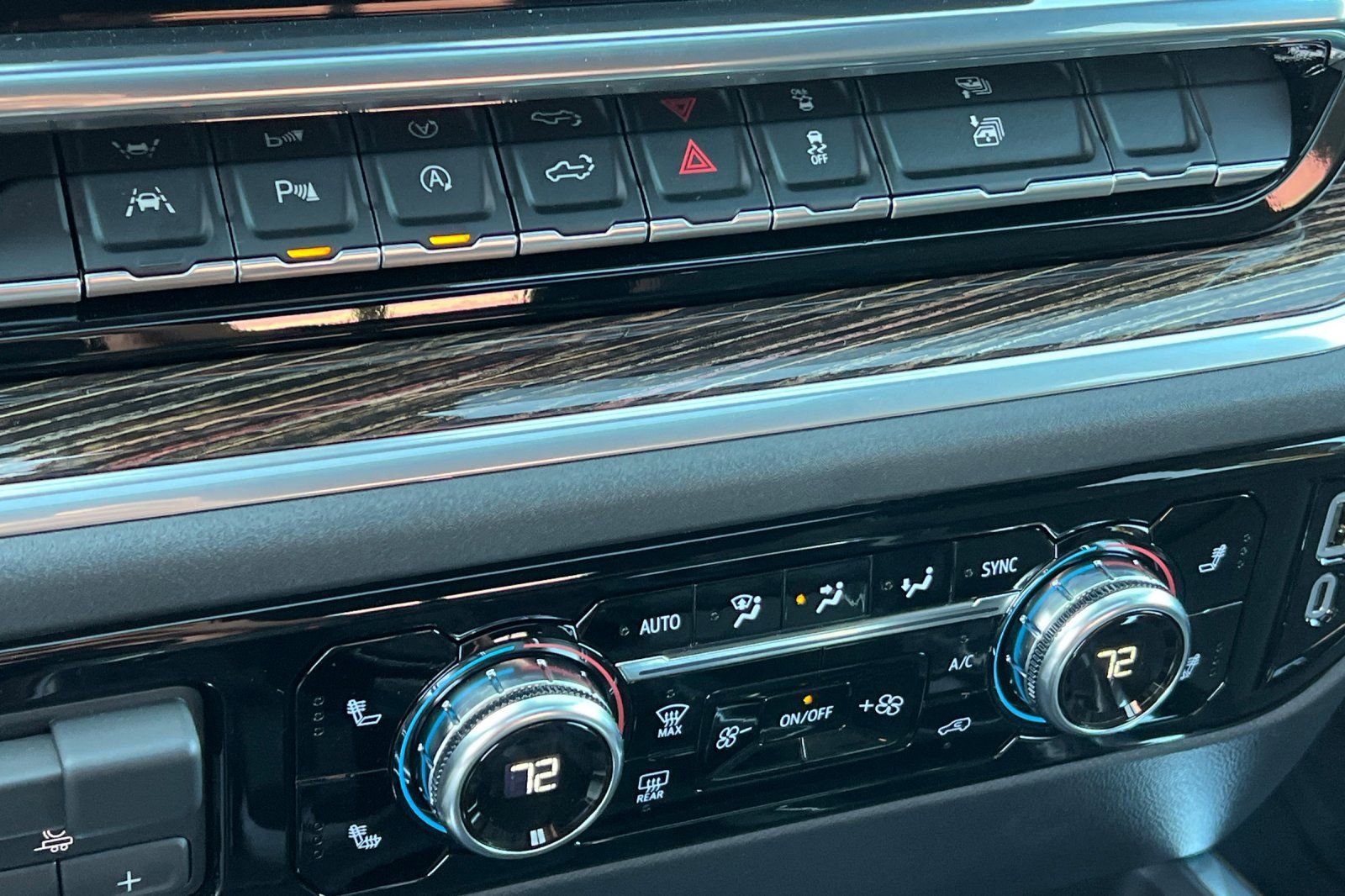 New 2026 GMC Sierra 1500 Elevation w/ Elevation Premium Package image 19