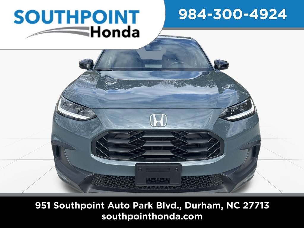 Used 2025 Honda HR-V Sport image 2