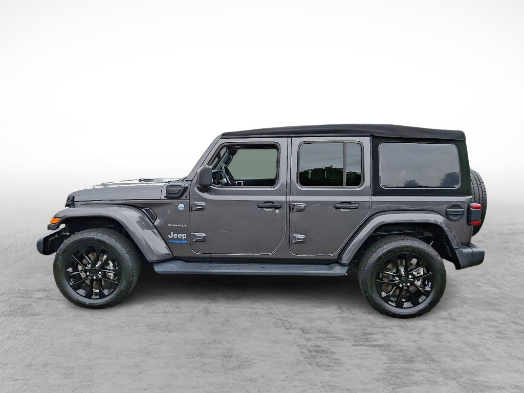 Used 2021 Jeep Wrangler Unlimited Sahara w/ Cold Weather Group image 2