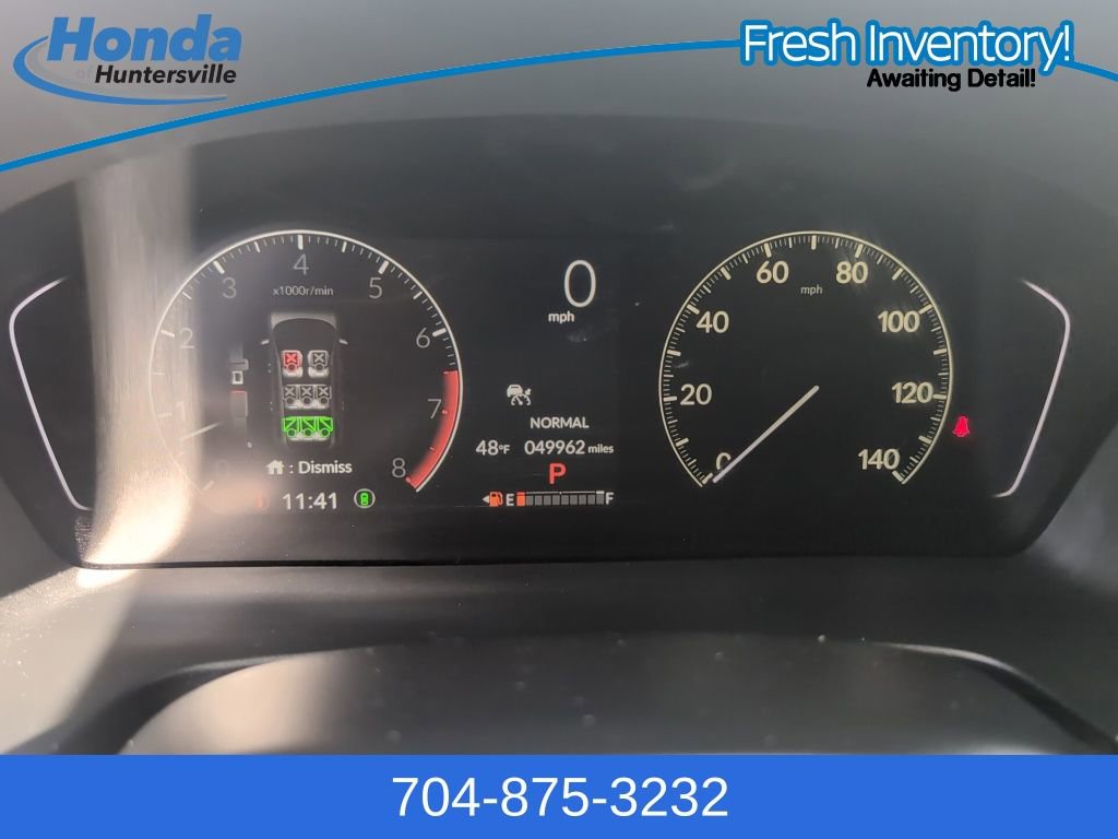 Used 2024 Honda Pilot Touring image 23