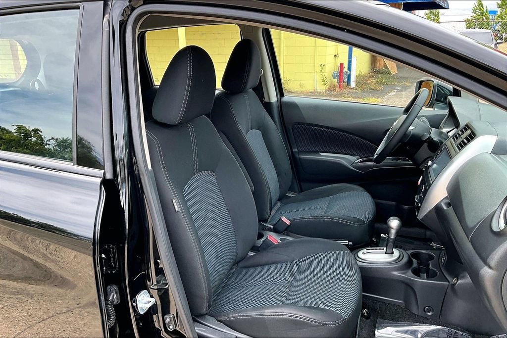 Used 2019 Nissan Versa Note SV FWD image 9