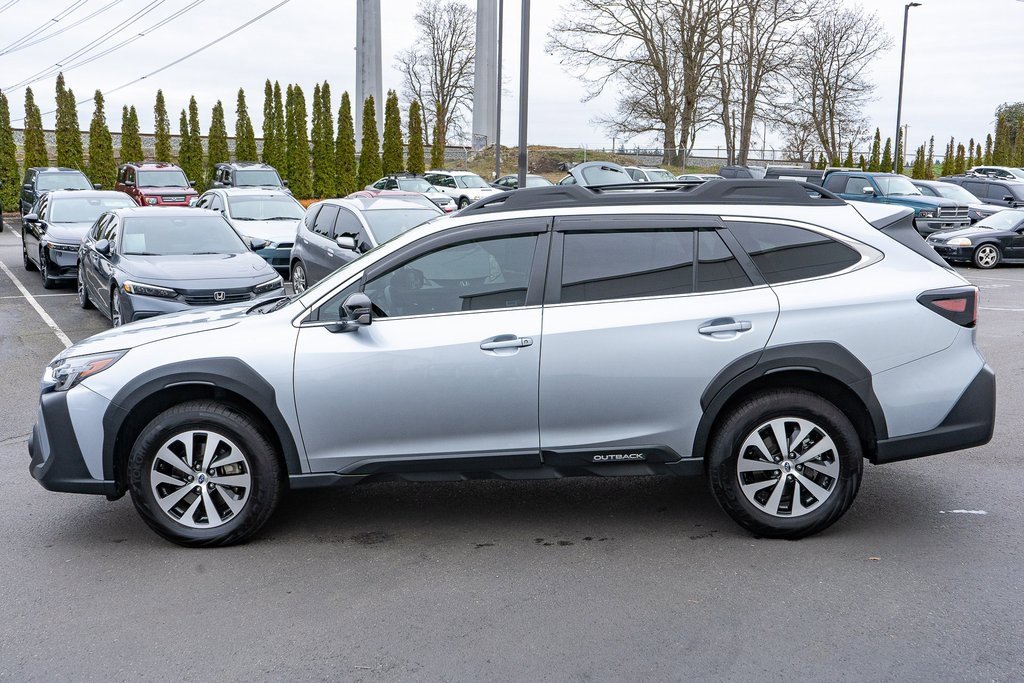 Used 2024 Subaru Outback Premium image 8