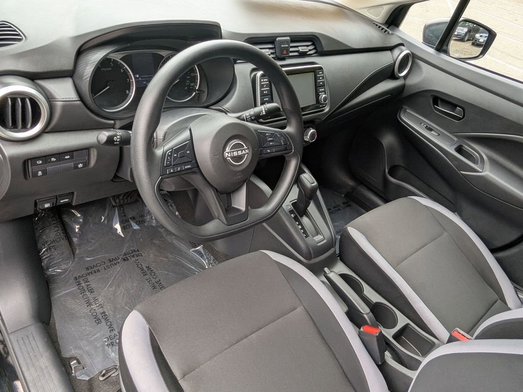 Used 2025 Nissan Versa S w/ S Plus Package FWD image 15