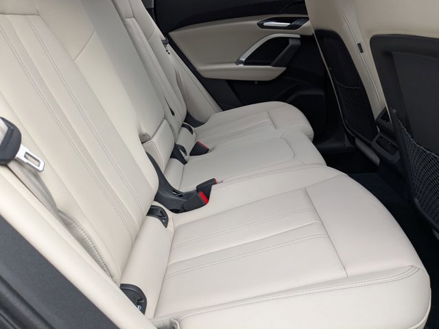 Certified 2025 Audi Q5 Premium w/ Convenience Package image 18