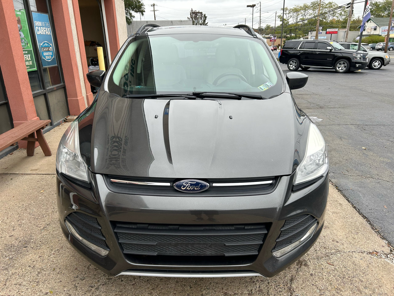 Used 2015 Ford Escape SE w/ Equipment Group 201A image 9