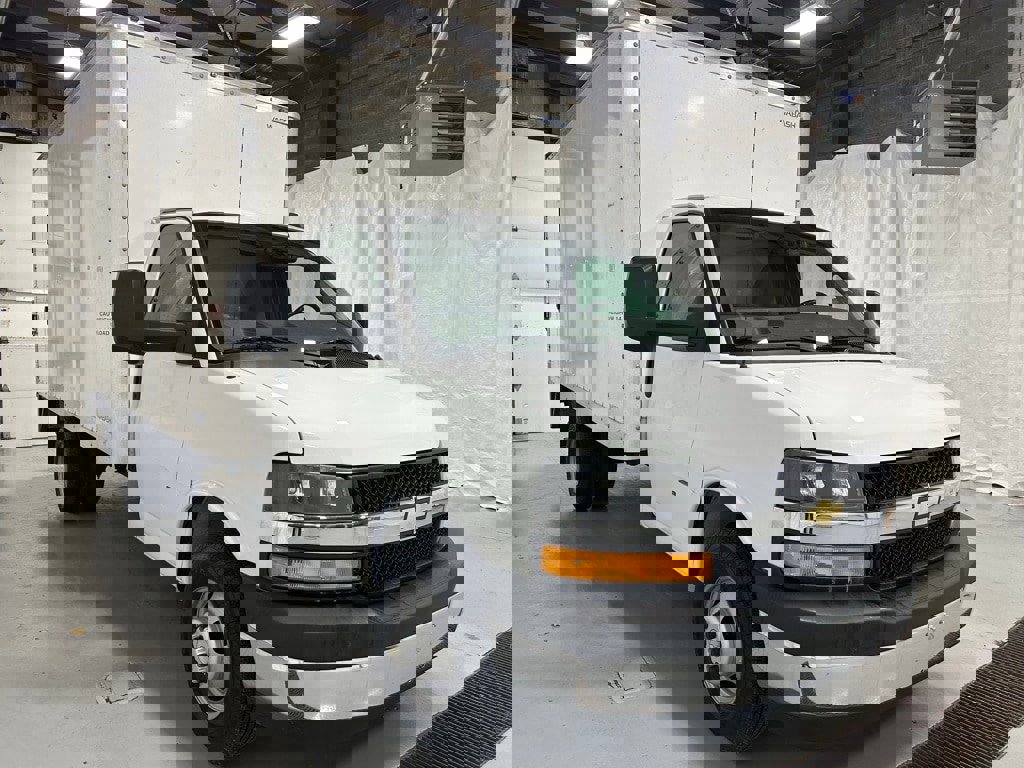 Used 2022 Chevrolet Express 3500 w/ Power Convenience Package