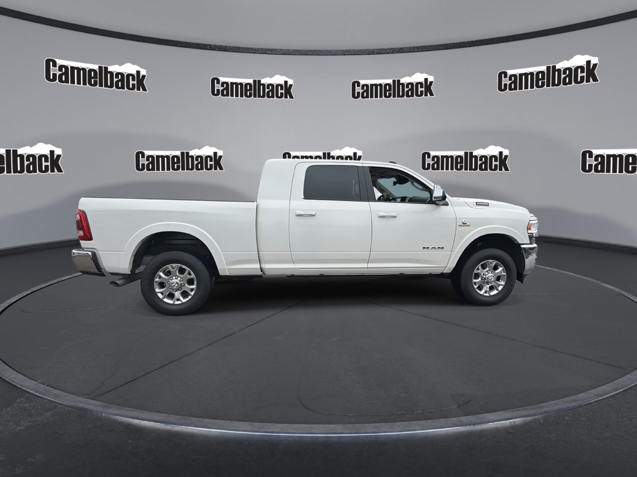 Used 2022 RAM 2500 Laramie AWD/4WD image 8
