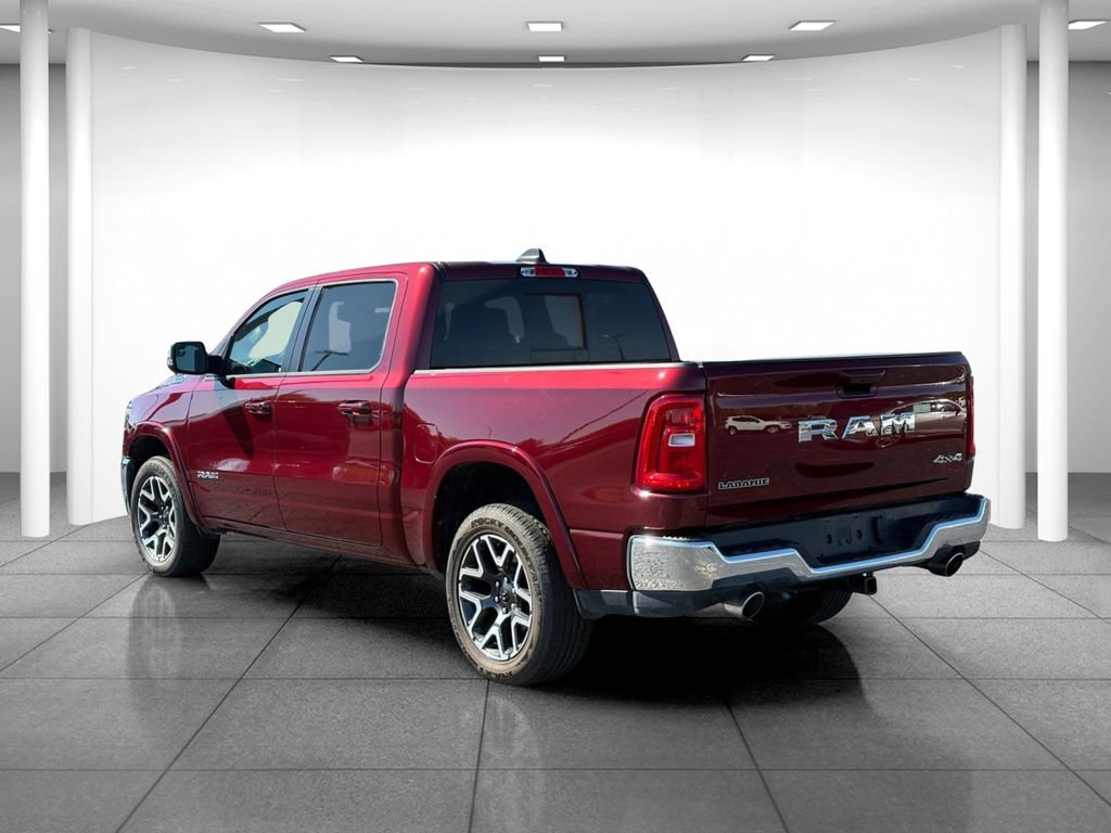 Used 2025 RAM 1500 Laramie AWD/4WD image 5