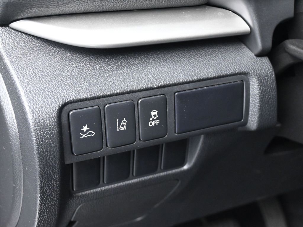 Used 2023 Mitsubishi Eclipse Cross ES image 14