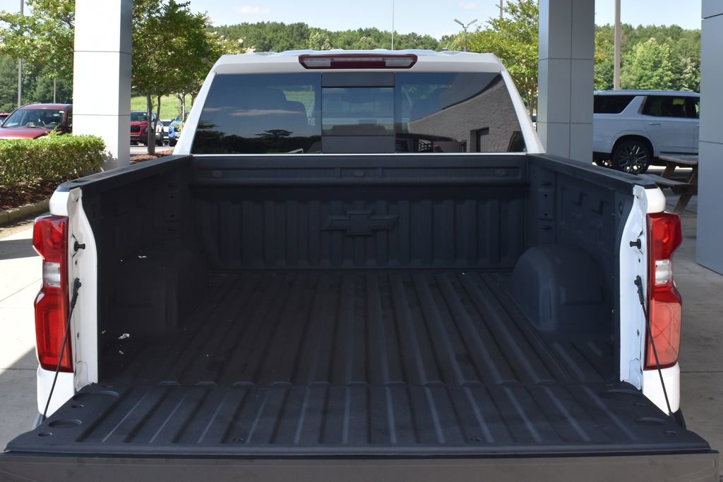 Used 2023 Chevrolet Silverado 1500 RST w/ Convenience Package II AWD/4WD image 10