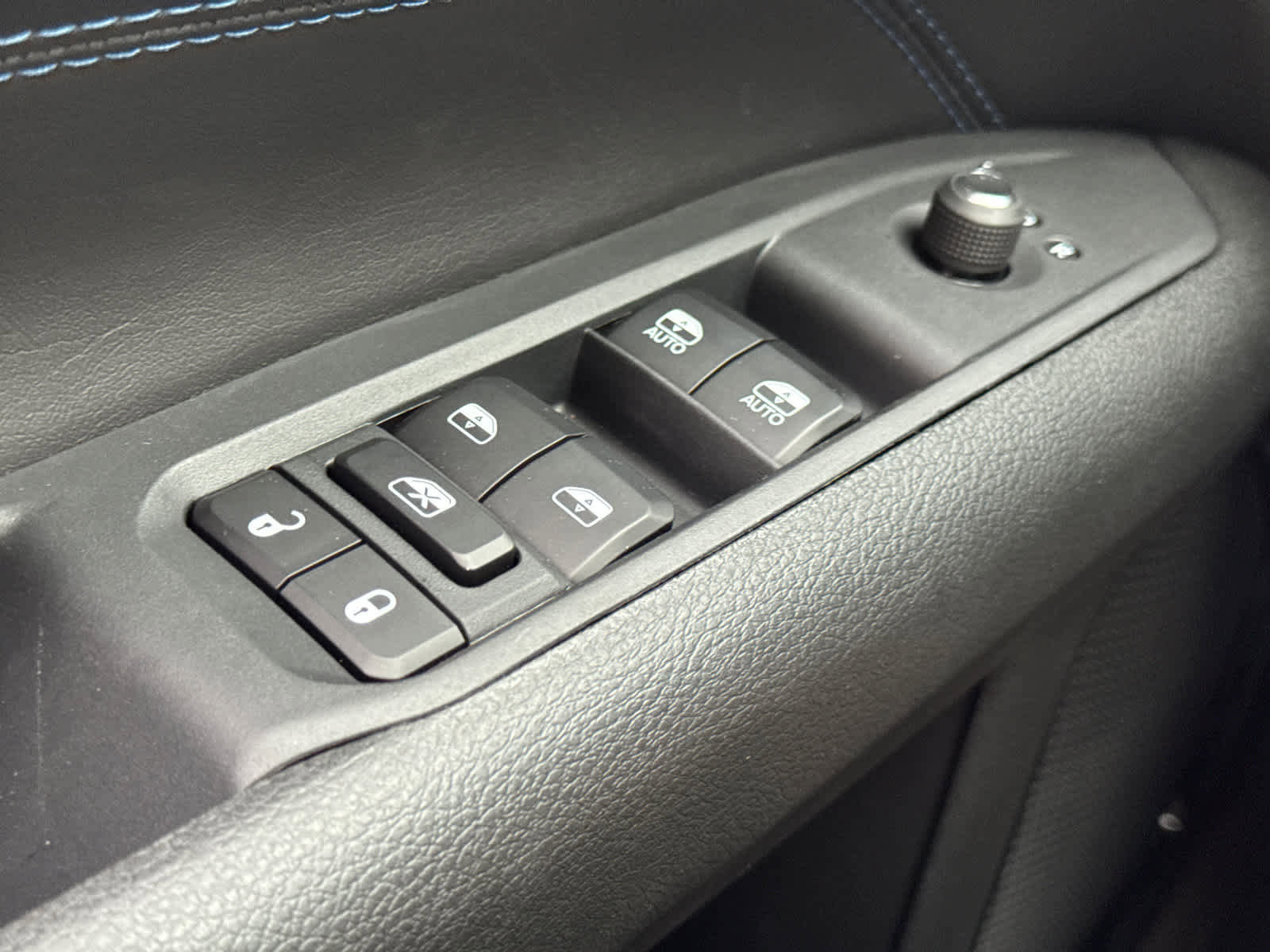 New 2026 Jeep Compass Limited image 23