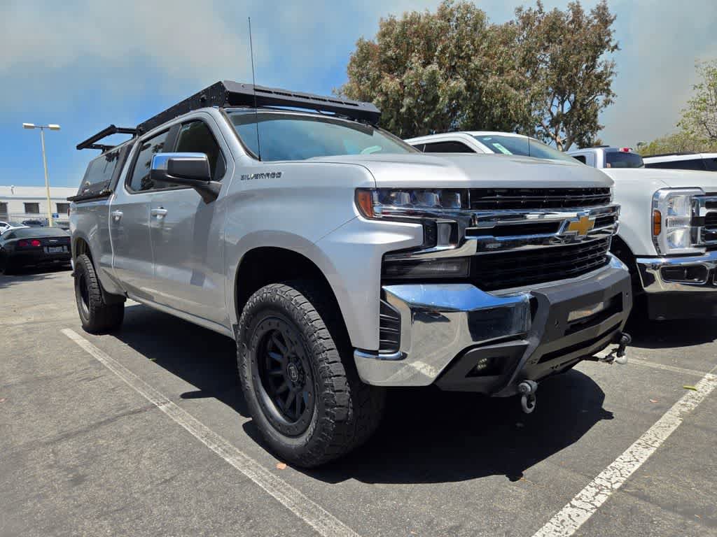 Used 2022 Chevrolet Silverado 1500 LT AWD/4WD image 2