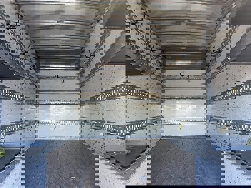 Used 2019 Ford E-450 and Econoline 450 Super Duty w/ Power Windows & Locks Group image 12