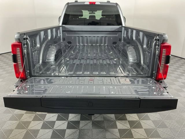 Certified 2025 Ford F350 Lariat w/ FX4 Off-Road Package image 7