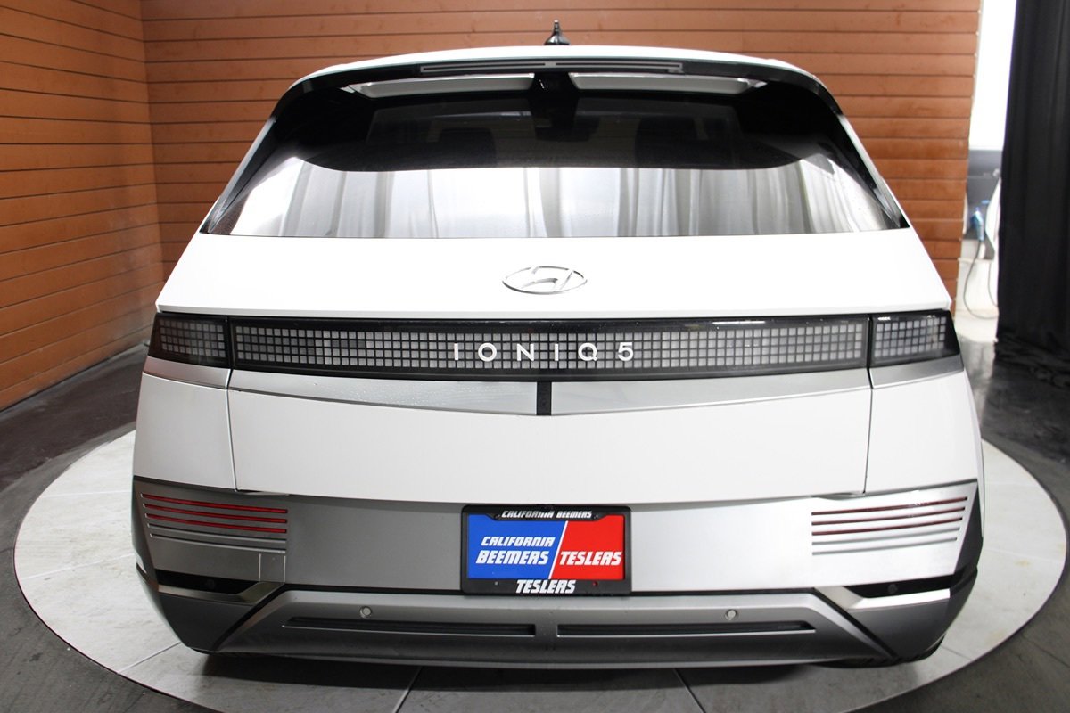 Used 2024 Hyundai Ioniq 5 Limited RWD image 14